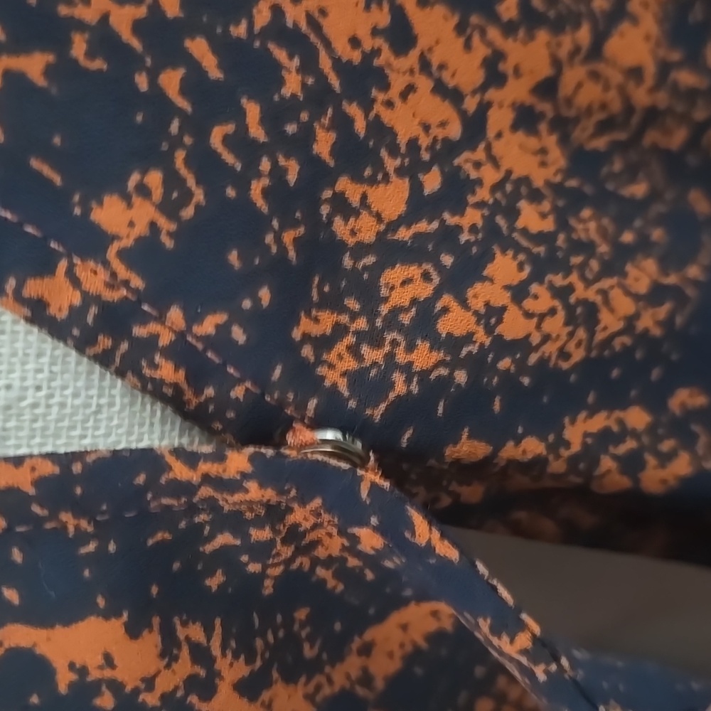 Cabi Style #101 Border Wrap Blouse In Python Prin… - image 4